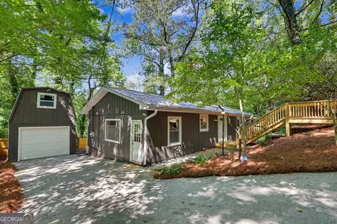 55 Wallace St, Clayton, GA 30525
