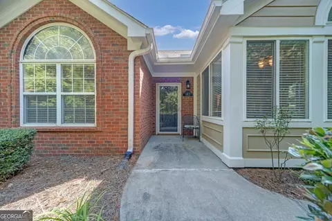 142 Vintage Club Cir, Marietta, GA 30066