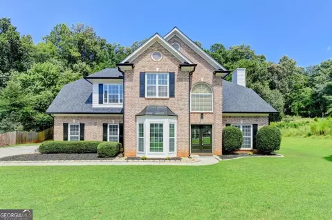 6336 Spring Lake Dr, Flowery Branch, GA 30542