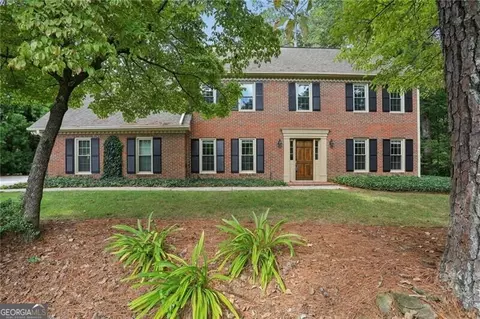 4357 Karls Gate Dr, Marietta, GA 30068