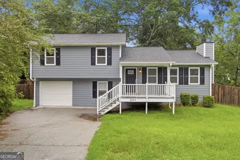 3240 Valley View St, Powder Springs, GA 30127