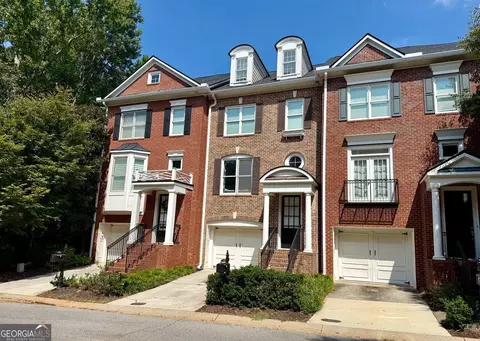 1202 Legacy Cove Ln, Roswell, GA 30075