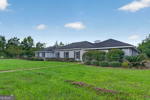 2501 Mahan Dr, Waycross, GA 31501
