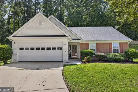 7512 Deer Creek Dr, Union City, GA 30291