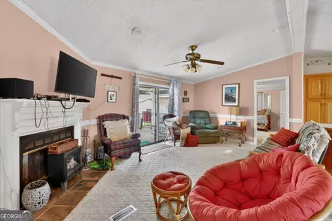 Other - 535 E 1st St, Midway, GA 31320 photo 2 of 12