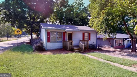 Exterior - 2958 First St, Duluth, GA 30096 photo 1 of 5