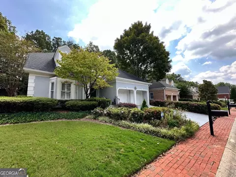 6240 Forest Hls, Peachtree Corners, GA 30092