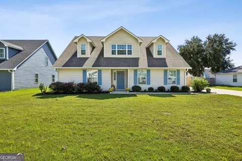 608 Victorias Cir, Saint Marys, GA 31558