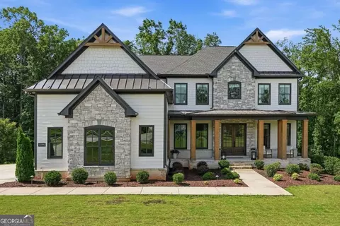 13390 Bishops Ct, Roswell, GA 30075