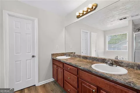 Entry Way - 40 Cliff View Dr, Covington, GA 30016 photo 4 of 4