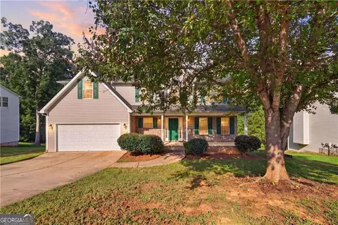 Exterior - 40 Cliff View Dr, Covington, GA 30016 photo 2 of 6