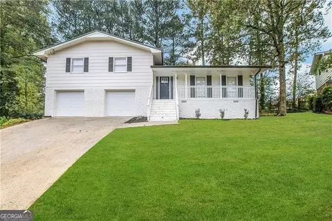 3680 Springside Ln, College Park, GA 30349