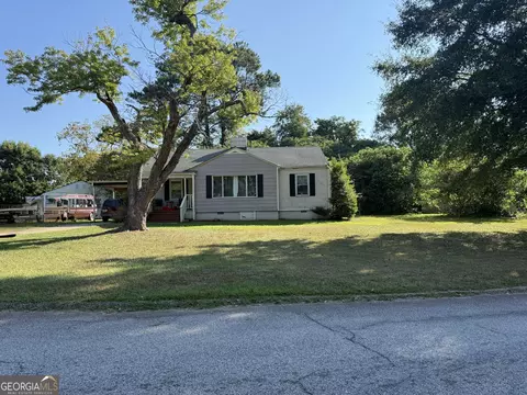 109 Genes Pl, Lagrange, GA 30240 photo 6