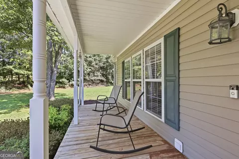 Exterior - 2952 Rock Creek Rd, Toccoa, GA 30577 photo 3 of 15