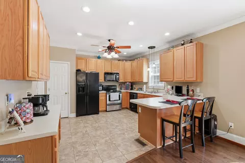 Kitchen - 2952 Rock Creek Rd, Toccoa, GA 30577 photo 1 of 4