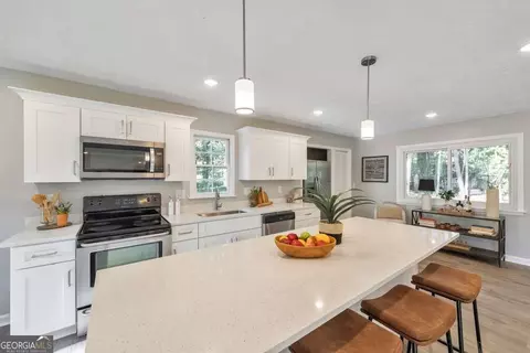 Kitchen - 2501 Sandy Ct, Marietta, GA 30066 photo 1 of 3
