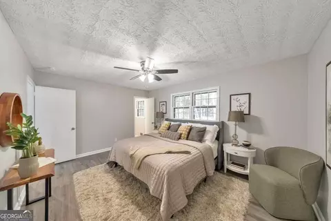 Bedroom - 2501 Sandy Ct, Marietta, GA 30066 photo 2 of 7