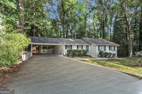 1865 Oak Ridge Way NW, Lawrenceville, GA 30044