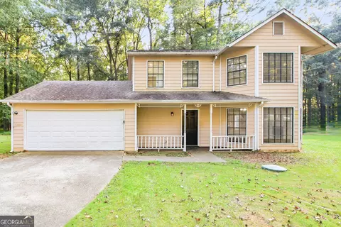 135 N Creek Trl, Jonesboro, GA 30238