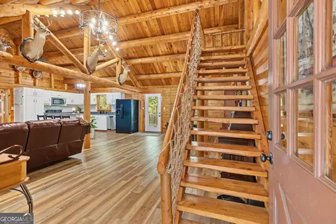 Entry Way - 374 Ferrell Tatum Rd, Lagrange, GA 30240 photo 3 of 3
