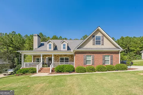 85 Maple Leaf Dr, Oxford, GA 30054