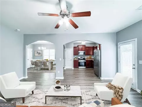 Living - 3140 Broadleaf Trl, Fairburn, GA 30213 photo 3 of 4
