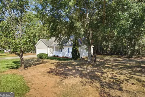 Exterior - 50 Macadamia Ct, Covington, GA 30016 photo 4 of 8