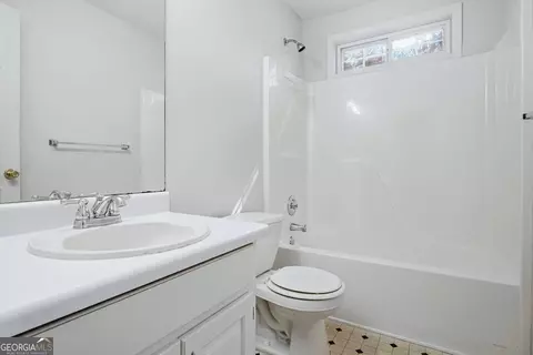 Bath - 50 Macadamia Ct, Covington, GA 30016 photo 4 of 4
