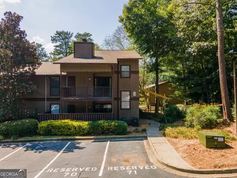 3930 Cedar Cir, Tucker, GA 30084