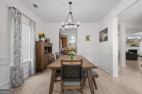 Dining - 514 Sunset St, Canton, GA 30114 photo 3 of 5