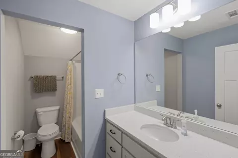 Bath - 278 Creekside Trl, Forsyth, GA 31029 photo 1 of 2