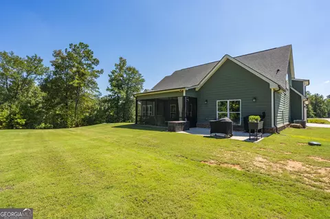Exterior - 278 Creekside Trl, Forsyth, GA 31029 photo 7 of 10