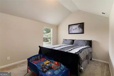 Bedroom - 7502 Bowhead Ct, Fairburn, GA 30213 photo 3 of 9