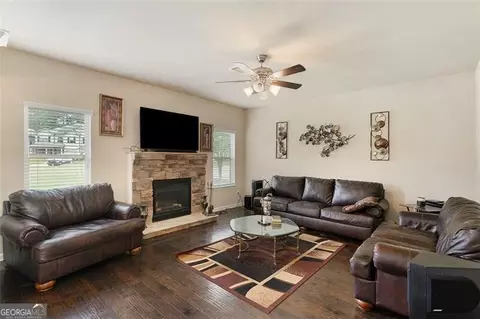Living - 7502 Bowhead Ct, Fairburn, GA 30213 photo 1 of 3