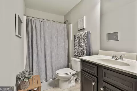 Bath - 7502 Bowhead Ct, Fairburn, GA 30213 photo 5 of 5
