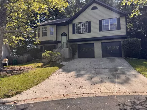 2218 Cody Ct, Lithonia, GA 30058