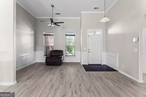 Living - 3 Bay Willow Ct, Savannah, GA 31407 photo 2 of 7