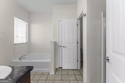 Entry Way - 3 Bay Willow Ct, Savannah, GA 31407 photo 1 of 5