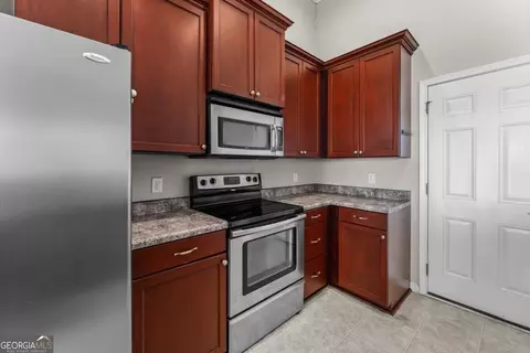 Kitchen - 3 Bay Willow Ct, Savannah, GA 31407 photo 3 of 3