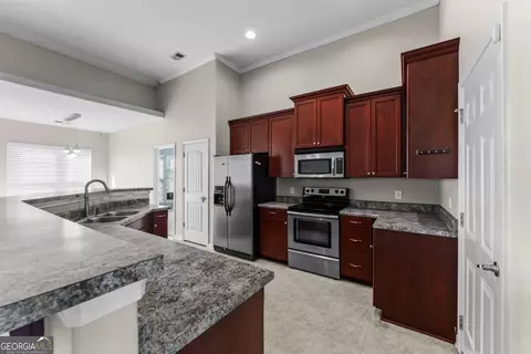 Kitchen - 3 Bay Willow Ct, Savannah, GA 31407 photo 1 of 3