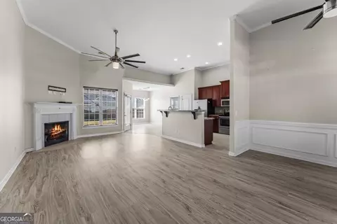 Living - 3 Bay Willow Ct, Savannah, GA 31407 photo 1 of 7