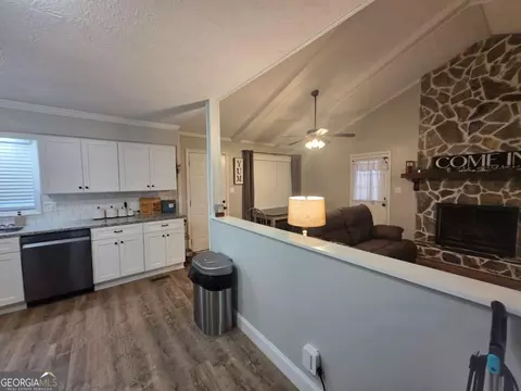 Kitchen - 105 Heatherbrook Dr, Lagrange, GA 30240 photo 3 of 10