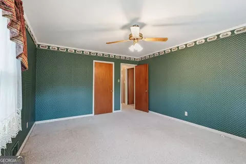 Bedroom - 400 Harris St, Toccoa, GA 30577 photo 2 of 11