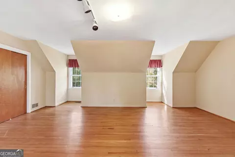 Bedroom - 400 Harris St, Toccoa, GA 30577 photo 8 of 11