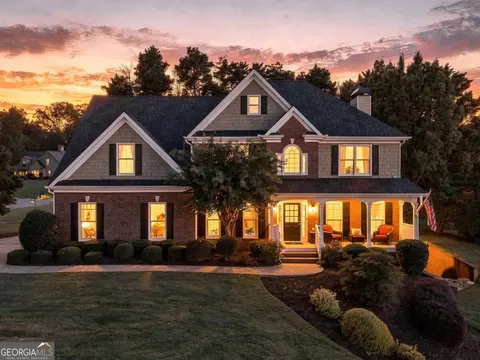 4910 Montclair Trl, Cumming, GA 30040