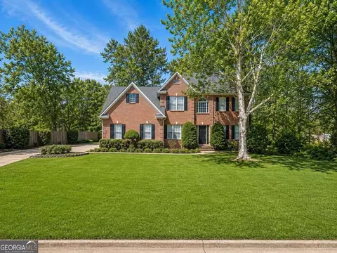 1343 Windsor Glen Dr, Douglasville, GA 30134
