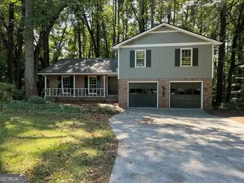 289 Shiloh Hills Dr NW, Kennesaw, GA 30144