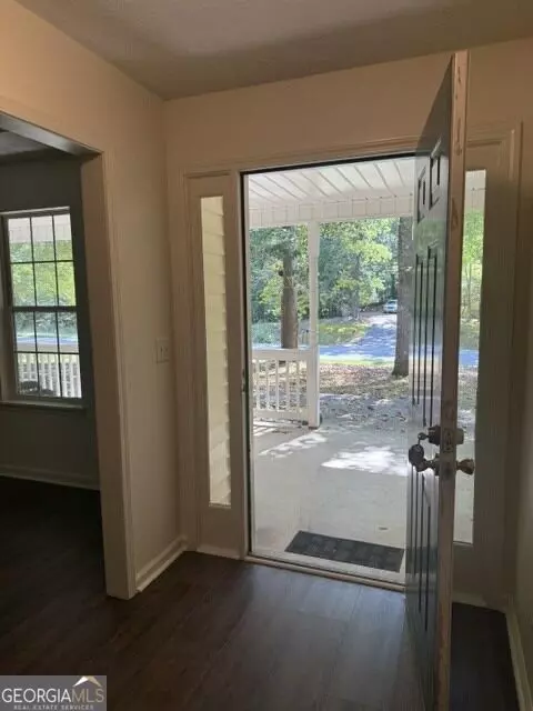 Entry Way - 255 Lakeside Dr, Covington, GA 30016 photo 1 of 6