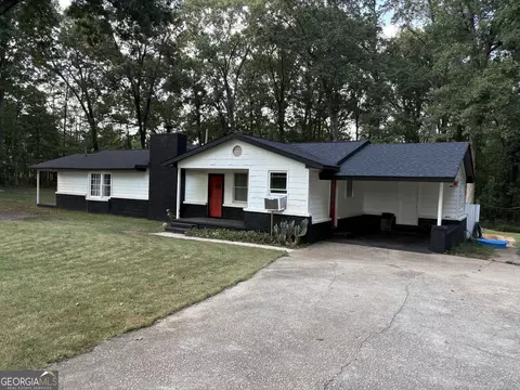 Exterior - 326 Eichelberger Dr, Lagrange, GA 30241 photo 1 of 4