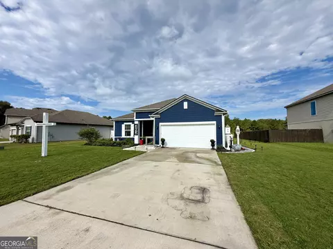 202 Pistachio Ln, Kingsland, GA 31548